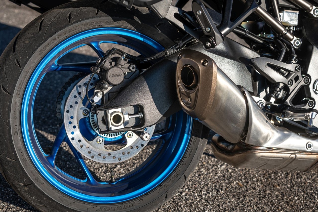 Suzuki GSX-S1000GT: vacanze nello spazio